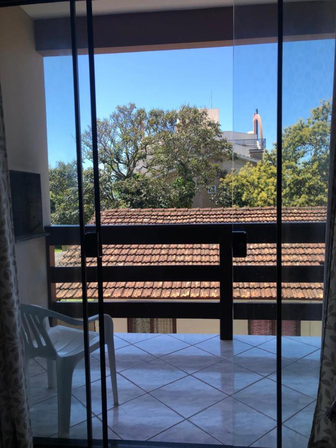 Apartamentos Vo Lela Bombinhas Buitenkant foto