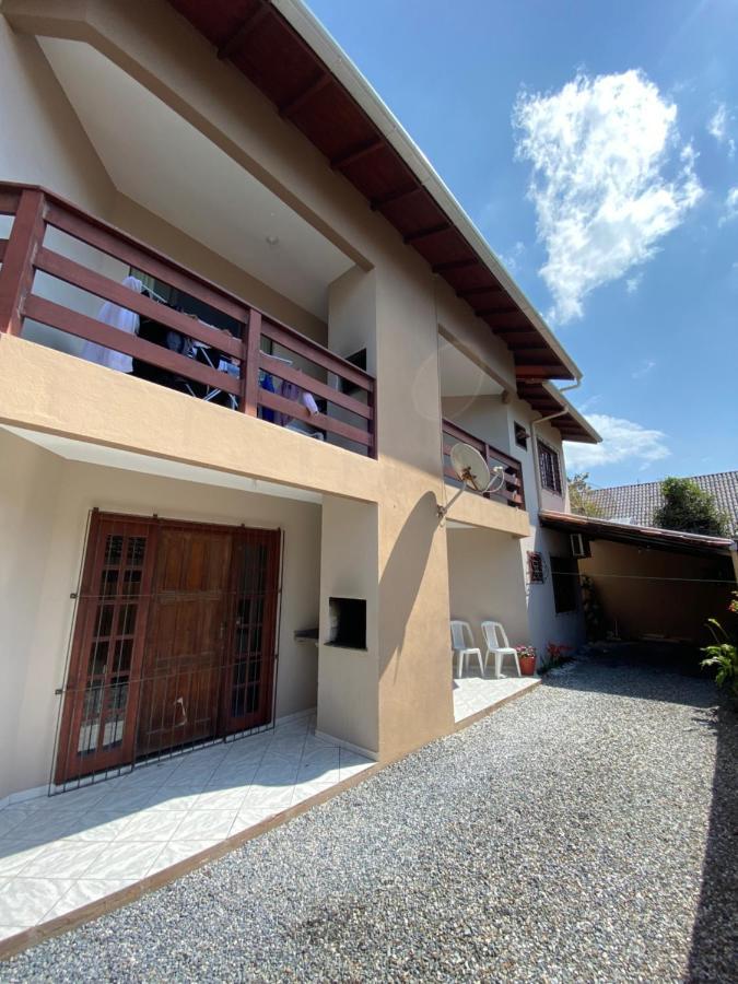 Apartamentos Vo Lela Bombinhas Buitenkant foto