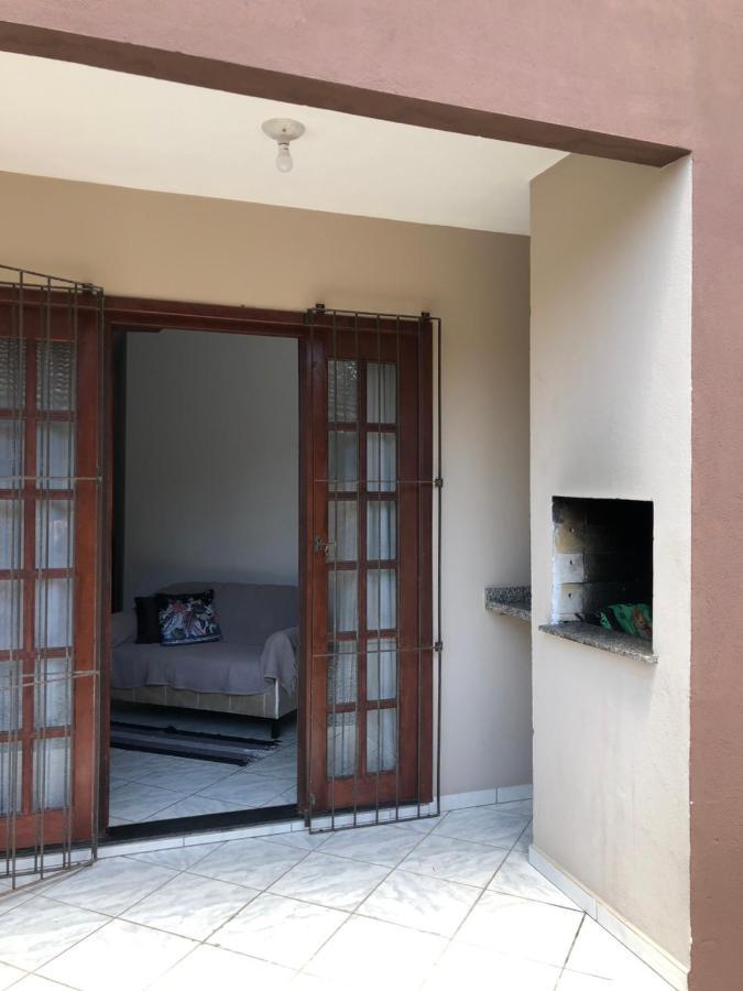 Apartamentos Vo Lela Bombinhas Buitenkant foto
